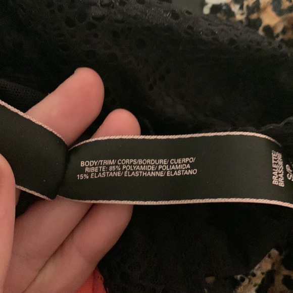 [S] VICTORIA’S SECRET bralette bundle - Picture 16 of 16